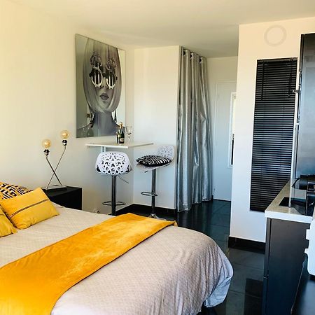 Bagatelle Naturiste Heliopolis Clim Ascenseur Vue Mer Parking Prive Agde Ngoại thất bức ảnh